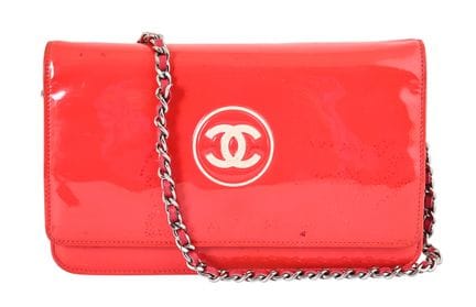 CARTERA VINTAGE WOC DE CHANEL CON CADENA
Cuero rev