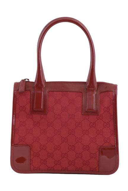 GUCCI: UN BOLSO DE HOMBRO VINTAGE
Lona GG roja. 22
