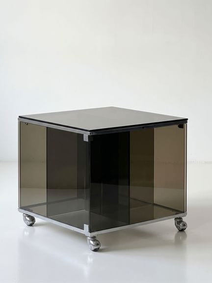Maison JANSEN, attributed to
Lighted end table wit