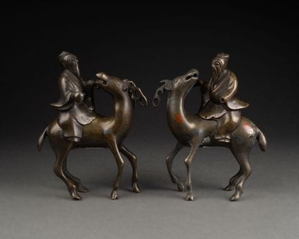 CHINE - XIXe siècle 
Paire de SUJETS figurant des 