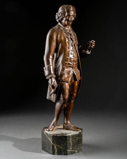 MOZART (?) 
Sujet en bronze à patine brune 
Socle 