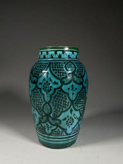 SAFI - Morocco
VASE decorated with stylized cartou