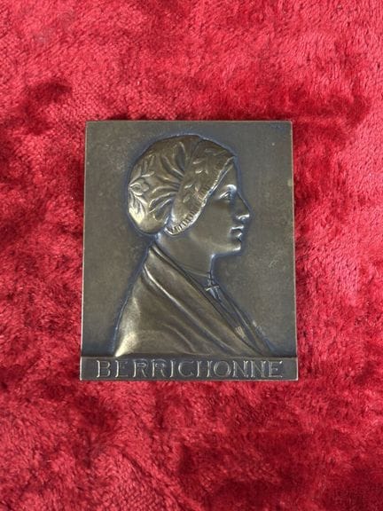 FRANCE — La Berrichonne et l'église de Sainte-Sola