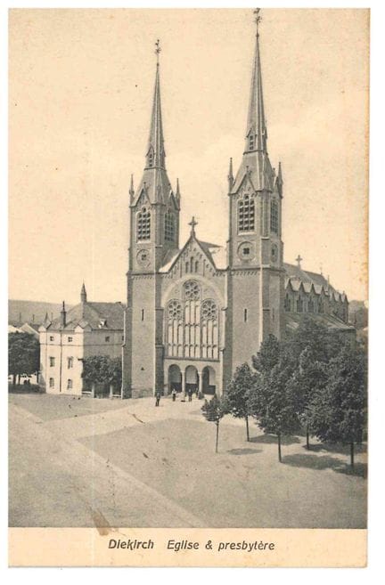 DIEKIRCH. Cartolina della chiesa e del presbiterio