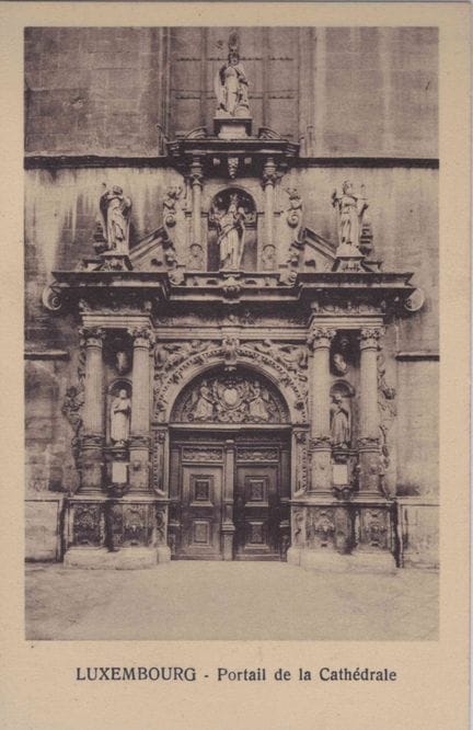 VDL. Cartolina del portale della cattedrale, foto 
