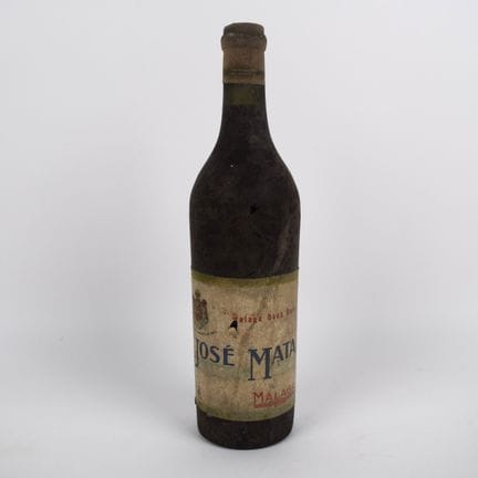 MALAGA José Mata, süßer goldener Málaga.
Flasche a