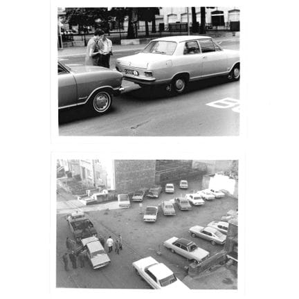 AUTO. Réunion de 47 photographies d'accidents de v