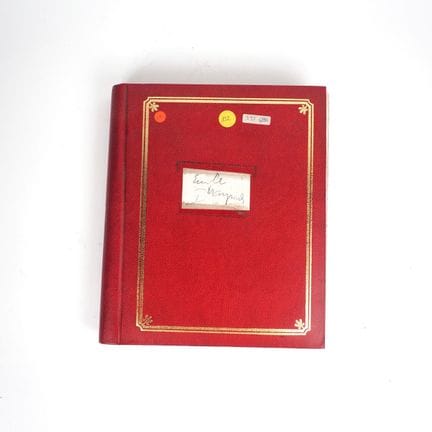 PERSONALITÀ. Album fotografico del monumento dedic