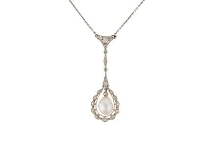 Colgante eduardiano de diamantes y perlas, con dis