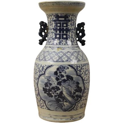 Porcelain vase with geometric and floral decoratio