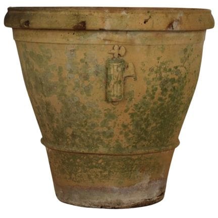 Terracotta Vase with a Lictor's Bundle. 40 x 45 cm