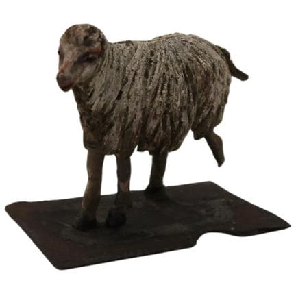Schaf aus Holz und bemaltem Pappmaché. Sizilien. E