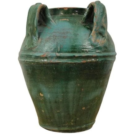 Grande amphore à quatre anses. Majolique ancienne 
