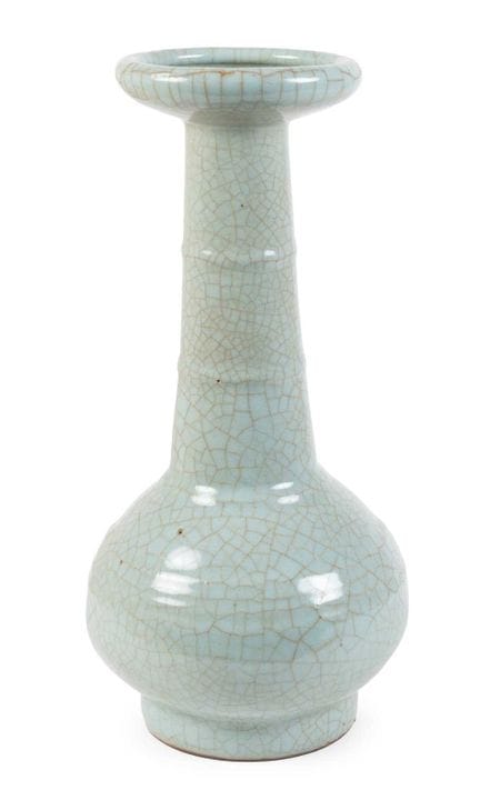 Vase chinois de type Guan (Xianwenping), de style 