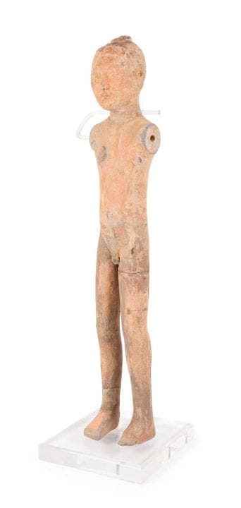 Figurine chinoise en terre cuite représentant un h