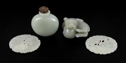 Une sculpture chinoise sur disque de jade, de styl