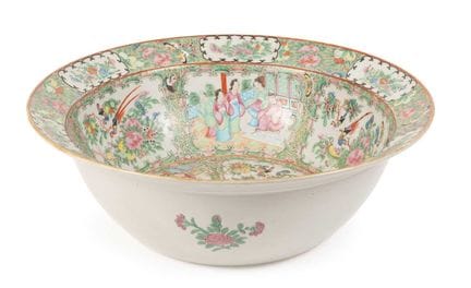 Bol à punch en porcelaine cantonaise, XIXe siècle,