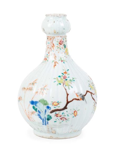 Guglet en porcelaine chinoise, époque Yongzheng/dé
