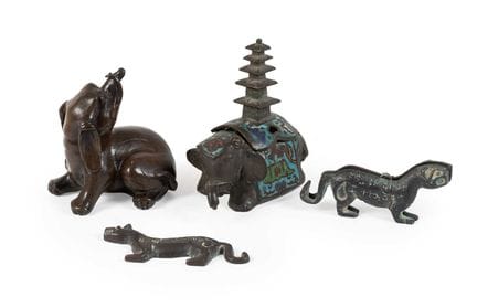 Un « hufu » chinois en bronze représentant deux ti