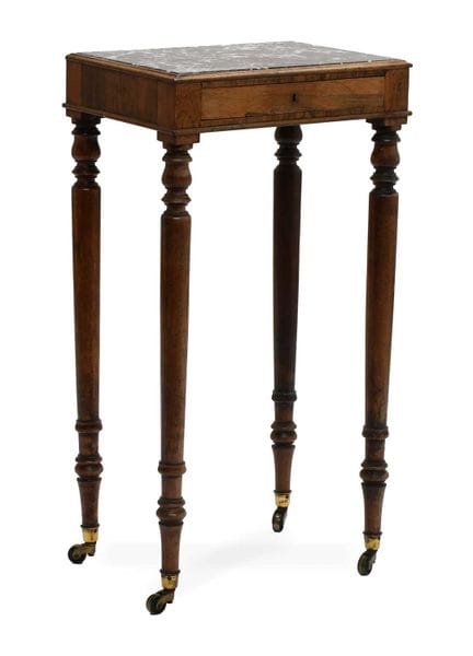 Ein Beistelltisch aus Palisanderholz im Regency-St