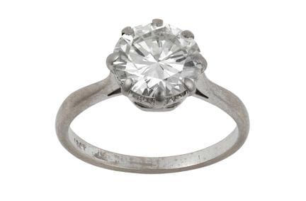 Anello con diamante solitario: diamante rotondo a 