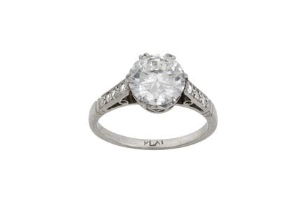 Anello solitario con diamante: diamante rotondo a 