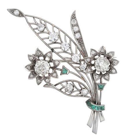 Spilla con diamanti a forma di mazzo floreale, com