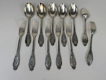 Set aus 6 Dessertbestecken aus 950/1000er Silber, 
