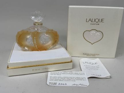 LALIQUE, Francia.
Frasco de perfume modelo «Deux c