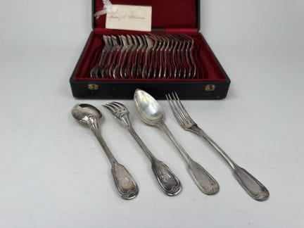 Set mit 12 Dessertbestecken aus 950/1000er Silber,