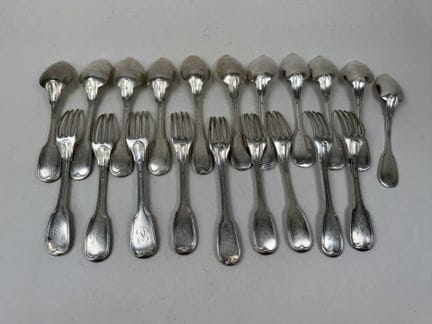 11 Esslöffel und 9 Essgabeln aus 950/1000er Silber