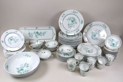 BERNARDAUD &amp; Cie. in Limoges.
PEKIN model.
Par
