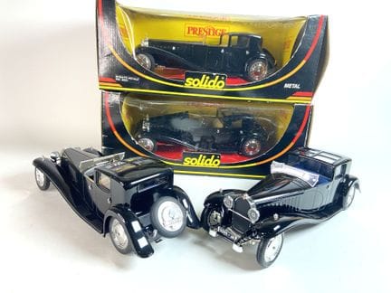 SOLIDO, 1/21e.
Quatre BUGATTI ROYALE type 41 (1930