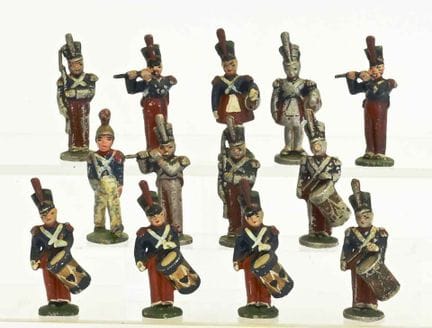 COFALU, thirteen aluminum figures (6 cm):
 - 3 dru