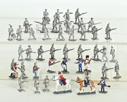 Forty-four lead figures (3 cm), to be painted, bas
