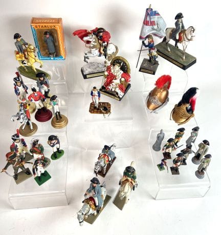 DEL PRADO, STARLUX, C.B.G.
Set of 31 lead figurine