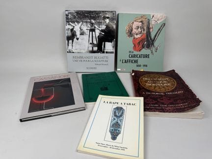 Set of 6 books:
- "General Catalog of the PEUGEOT 