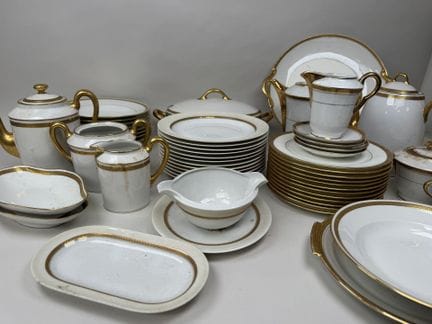 M. FRERES in Limoges.
A. VIGNAUD in Limoges.
W.H. 