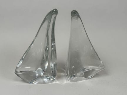 CRISTAL J.B. France.
Pair of bookends made of mold
