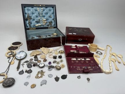A large collection of display items made of synthe