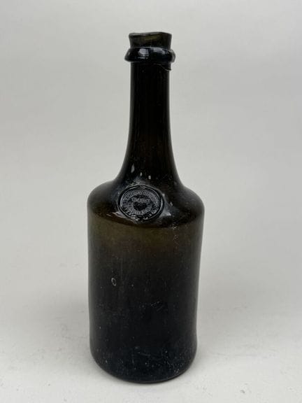 DUGROS Company ... Mineral Waters.
Colored, hand-b
