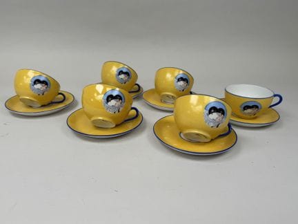 Stéphanie PELLET.
Set of 6 cups and 6 saucers made