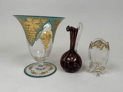 Tulip-shaped glass vase with a painted design acce