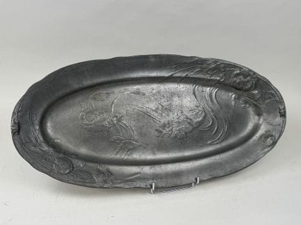 KAYSERZIN. 
Oval pewter dish with fish design in r