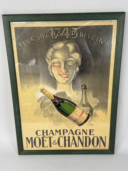 MOET &amp; CHANDON Champagne.
After Paul IGERT (18
