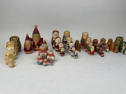 RUSSLAND, 20. Jahrhundert.
Sammlung von bemalten u