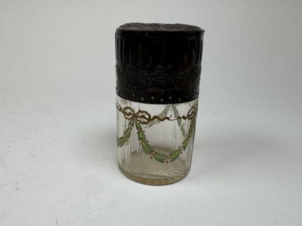 Große Kristallflasche mit emailliertem Dekor aus B