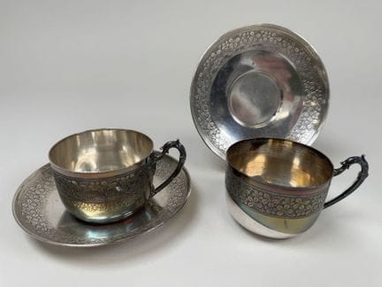 Ein Paar Tassen aus 950/1000er Silber, Minerva-Pun