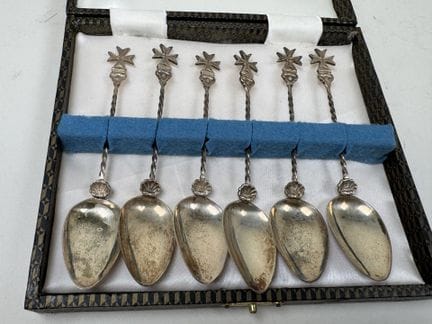 Juego de 6 cucharillas de plata 925/1000, con un d
