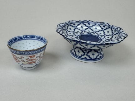 CHINA, 20th century. 
Blue-and-white porcelain foo